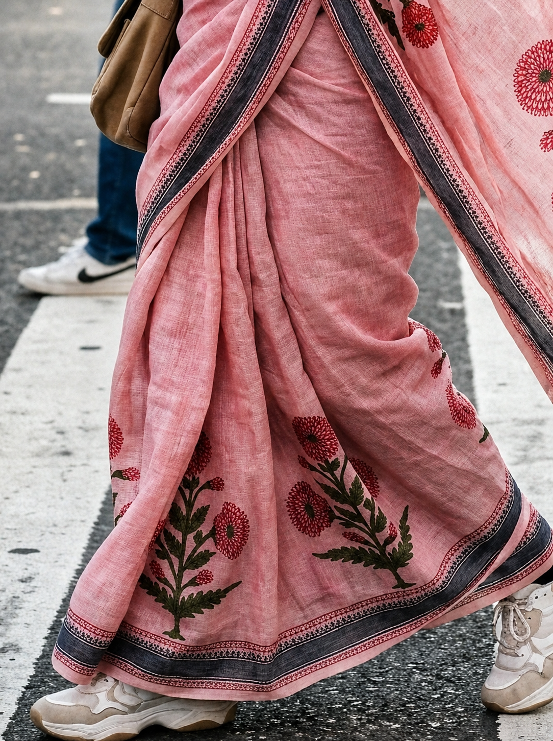 Saytha Hand Block Printed Linen Saree | Dusty Pink Floral Embroidered Traditional Indian Saree for Women - Image 4